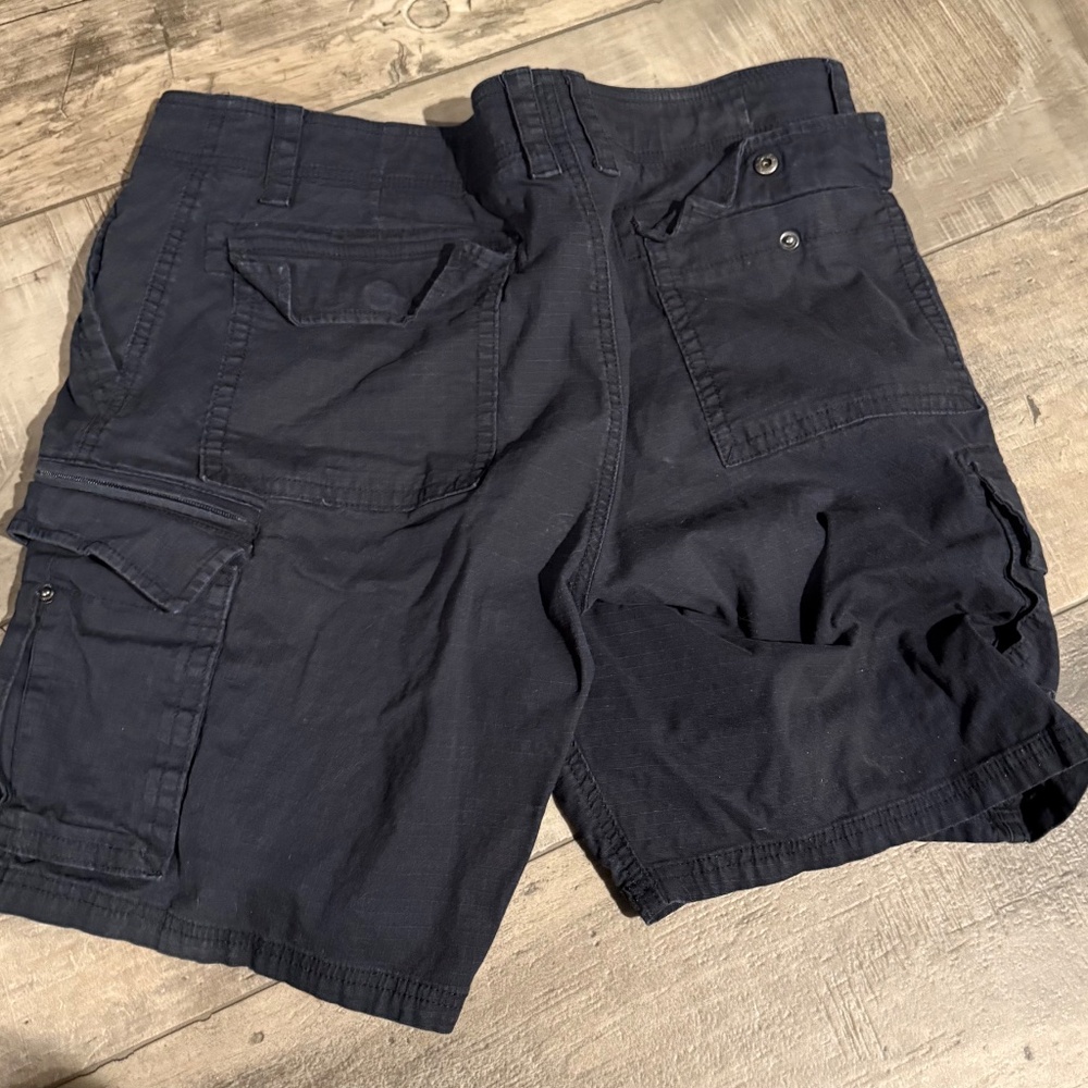 Mens Black Cargo Shorts - Picture 3 of 3